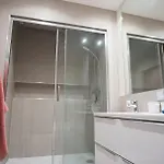 Apartment Au Coeur De - Parking Gratuit - Entierement Climatise *