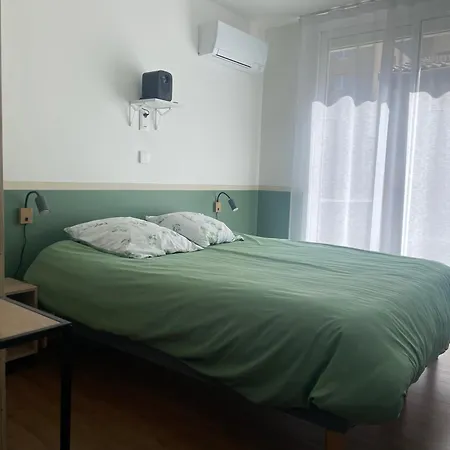 Au Coeur De - Parking Gratuit - Entierement Climatise *