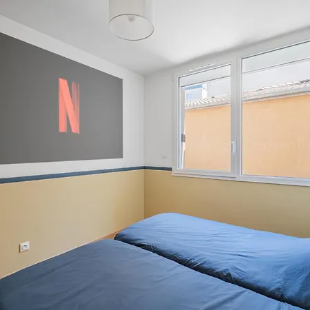 Appartement Au Coeur De - Parking Gratuit - Entièrement Climatisé *