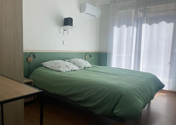 Au Coeur De - Parking Gratuit - Entierement Climatise *